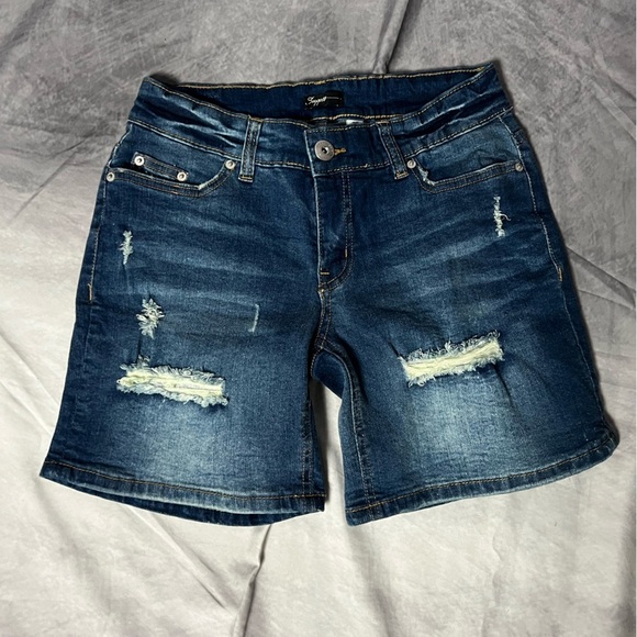 Supplies Dark Blue Distressed Jean Shorts - size 2P - Picture 2 of 10